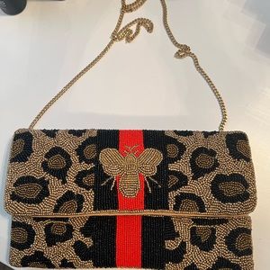 Beaded bee purse